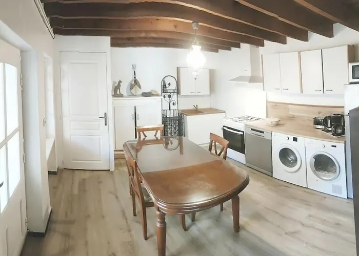 Holiday home Les Cloches De La Haye-Pesnel